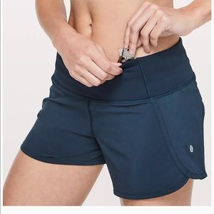 Lululemon Run times low rise short size 4